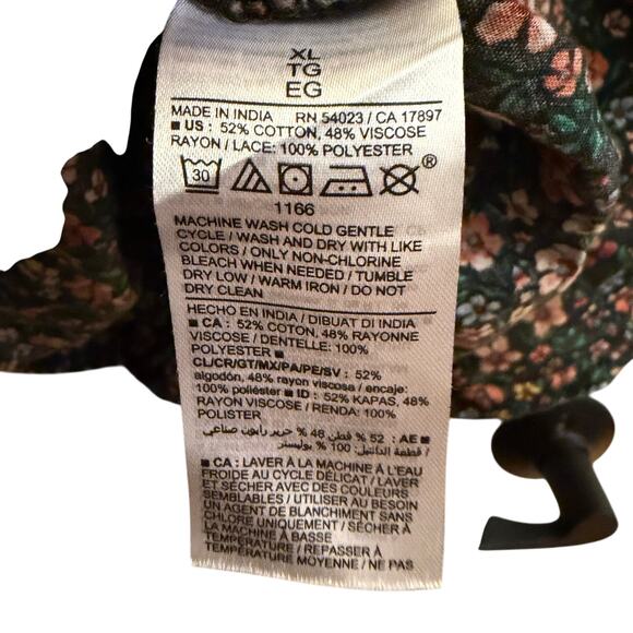 Old Navy Women’s Floral Button-Down Blouse Green Peach Ditsy Print Lace Yoke XL - Picture 6 of 7